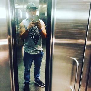 Meet your Posher, Juan